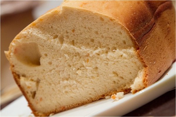  Freshly baked bread
