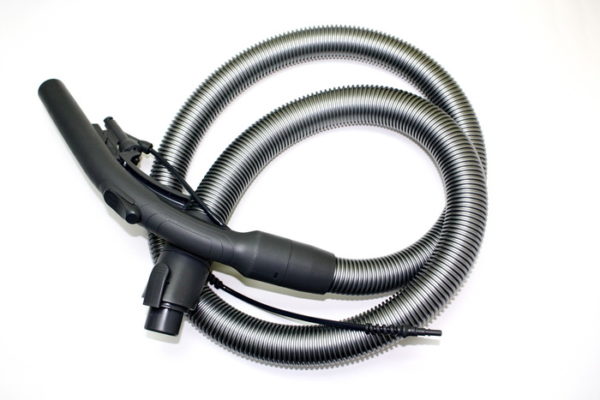  Hose of the washing vacuum cleaner with adjustment of a pressure of water supply
