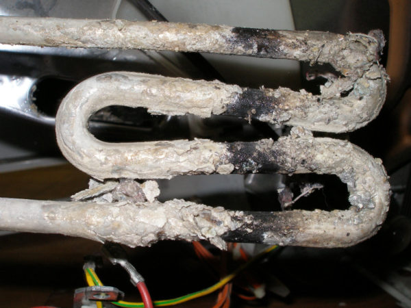  Scale on Heater