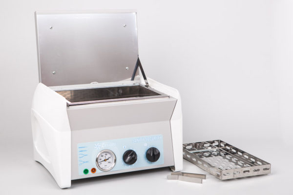  Drying cabinet for sterilization