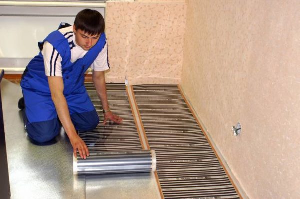  Installation of film heater