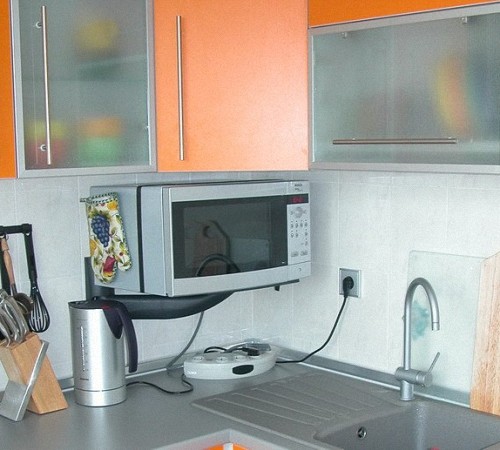 Microwave on the wall