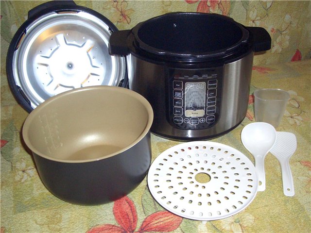  Pressure cooker