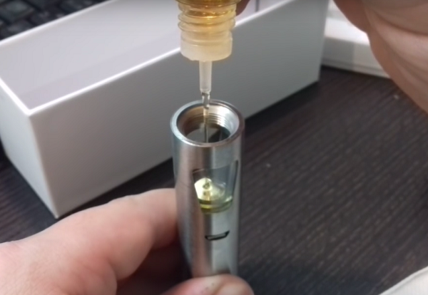  Refill flask
