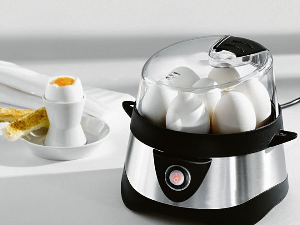  Electric egg cooker